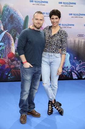 Axel Stein und Jasmin Gerat bei der Premiere des Kinofilms Die Schlümpfe - Das verlorene Dorf im Cinestar Sony Center. Berlin, 02.04.2017 Foto:xS.xGabschx xFuturexImage