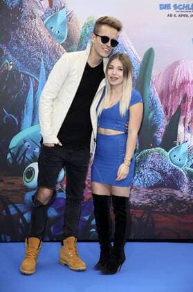 Julian Classen und Bianca Bibi Heinicke bei der Premiere des Kinofilms Die Schlümpfe - Das verlorene Dorf im Cinestar Sony Center. Berlin, 02.04.2017 Foto:xS.xGabschx xFuturexImage