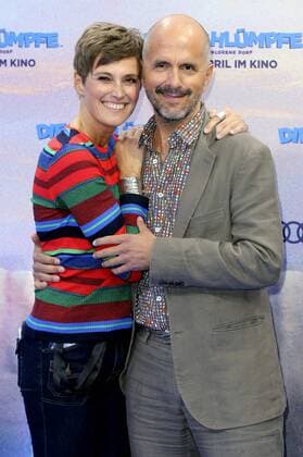Christoph Maria Herbst mit Ehefrau Gisi bei der Premiere des Kinofilms Die Schlümpfe - Das verlorene Dorf im Cinestar Sony Center. Berlin, 02.04.2017 Foto:xS.xSchrapsx xFuturexImage