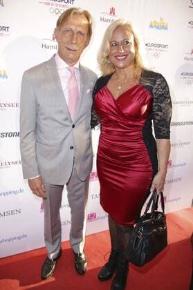 Christoph Daum mit Gattin Angelica Camm-Daum bei der Verleihung der Deutschen Sportjournalistenpreise 2017 im Hotel Grand Elysee. Hamburg, 03.04.2017 Foto:xgbrcix xFuturexImage