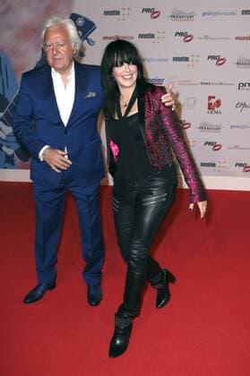 Ossy Hoppe und Nena bei der 12. Verleihung des PRG Live Entertainment Award in der Festhalle Frankfurt. Frankfurt am Main, 03.04.2017 Foto:xS.xGabschx xFuturexImage