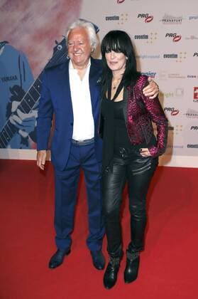 Ossy Hoppe und Nena bei der 12. Verleihung des PRG Live Entertainment Award in der Festhalle Frankfurt. Frankfurt am Main, 03.04.2017 Foto:xS.xGabschx xFuturexImage