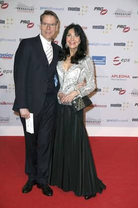 Dunja Rajter mit Ehemann Michael Eichler bei der 12. Verleihung des PRG Live Entertainment Award in der Festhalle Frankfurt. Frankfurt am Main, 03.04.2017 Foto:xS.xGabschx xFuturexImage