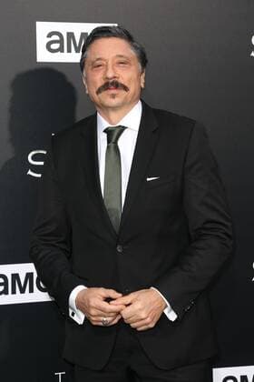 Carlos Bardem bei der The Son (AMC) Serien Premiere am 3.04.2017 in Los Angeles AMC s The Son TV Series Premiere in Los Angeles, 2017 