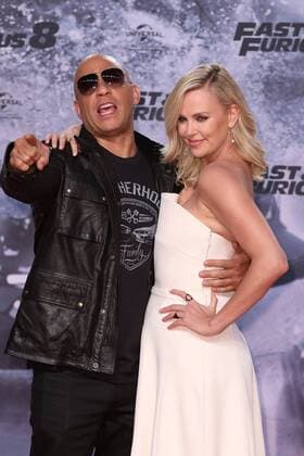Bilder des Tages Vin Diesel und Charlize Theron bei der Deutschlandpremiere vom Film Fast & Furiuos 8 am 4.04.2017 in Berlin Fast and Furious 8 Filmpremiere in Berlin, 2017 