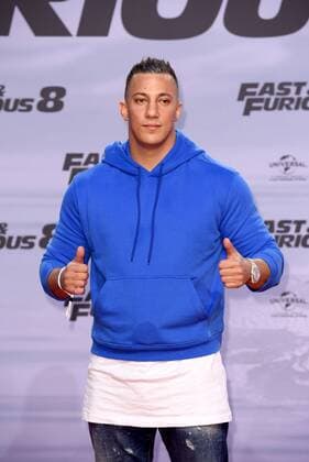 Farid Bang bei der Fast & Furious 8 (The Fate of the Furious) Deutschlandpremiere im CineStar IMAX im Sony Center in Berlin am 04.04.2017