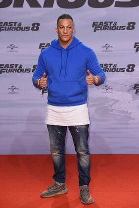 Farid Bang bei der Fast & Furious 8 (The Fate of the Furious) Deutschlandpremiere im CineStar IMAX im Sony Center in Berlin am 04.04.2017