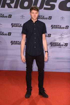 Dner (Felix von der Laden) bei der Fast & Furious 8 (The Fate of the Furious) Deutschlandpremiere im CineStar IMAX im Sony Center in Berlin am 04.04.2017