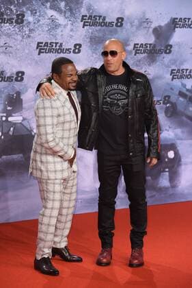 F. Gary Gray, Vin Diesel bei der Fast & Furious 8 (The Fate of the Furious) Deutschlandpremiere im CineStar IMAX im Sony Center in Berlin am 04.04.2017
