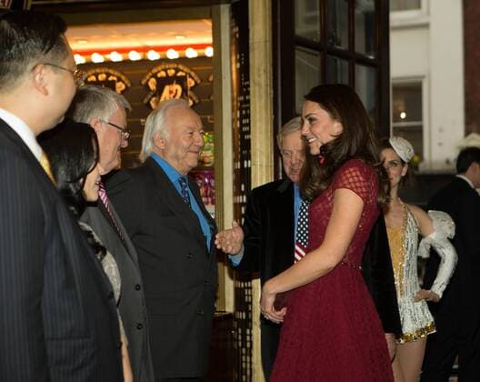. 04 04 2017. London, United Kingdom. The Duchess of Cambridge arriving for the opening night of the musical 42nd Street at the Theatre Royal Drury Lane, London, in aid of East Anglia s Children s Hospice.  xROTAx xi-Imagesx IIM-14819-0055