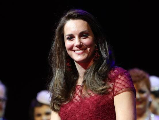 . 04 04 2017. London, United Kingdom. The Duchess of Cambridge on stage following the curtain call during the opening night of the musical 42nd Street at the Theatre Royal Drury Lane, London, in aid of East Anglia s Children s Hospice.  xROTAx xi-Imagesx IIM-14819-0040
