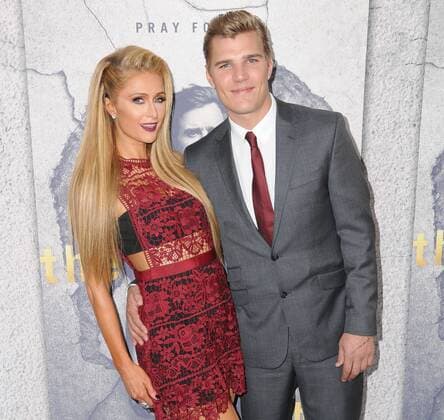 April 4, 2017 - Hollywood, California, U.S. - PARIS HILTON and boyfriend CHRIS ZYLKA arrive for the The Leftovers Season 3 Premiere at Avalon Hollywood. Hollywood United States - ZUMAa123 20170404_zaa_a123_062 Copyright: xBirdiexThompsonx