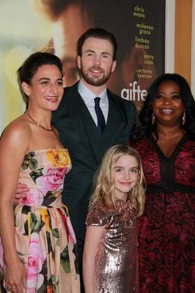 Jenny Slate, Chris Evans, Mckenna Grace, Octavia Spencer 04 04 2017 The Los Angeles Premiere of Gifted held at the Pacific Theatres at The Grove in Los Angeles, CA  Copyright: xCronos IzumixHasegawax cronoshnw4Apr201777957