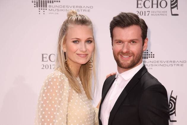 Glasperlenspiel mit Carolin Niemczyk und Daniel Grunenberg bei der Verleihung vom Echo am 06.04.2017 in Berlin Echo Verleihung 2017 in Berlin 