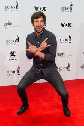 Bilder des Tages Berlin, Germany 06.04.2017, Echo 2017 Deutscher Musikpreis, Max Giesinger ( DeFodi001