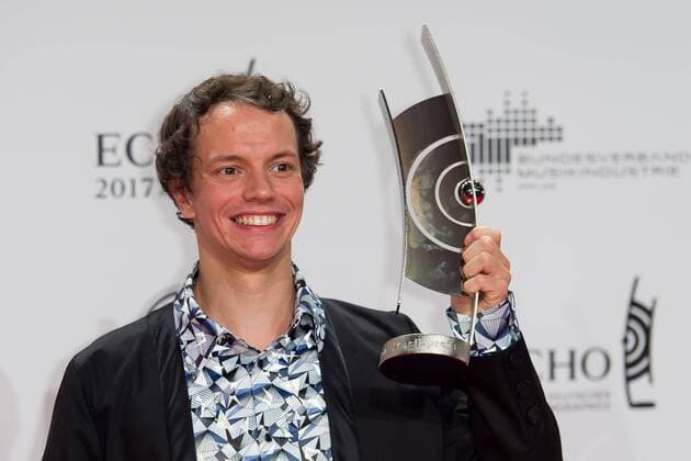 Berlin, Germany 06.04.2017, Echo 2017 Deutscher Musikpreis, DJ, Frans Zimmer, Alle Farben, mit dem Echo in der Kategorie Dance national ( DeFodi001