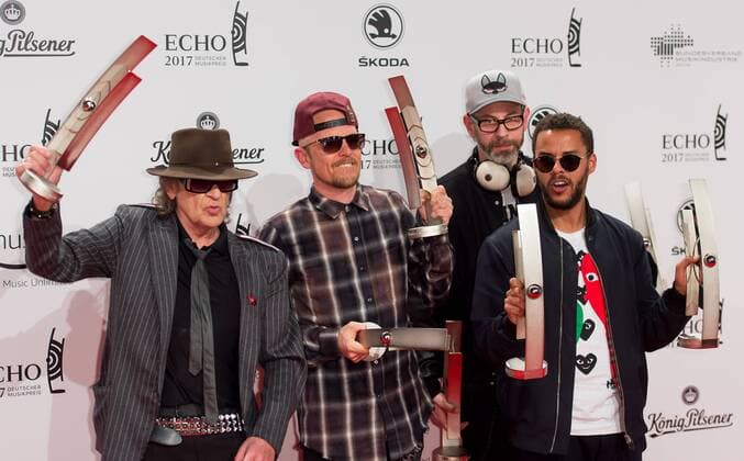 Berlin, Germany 06.04.2017, Echo 2017 Deutscher Musikpreis, Udo Lindenberg und Beginner mit dem Echos, Echo ( DeFodi001
