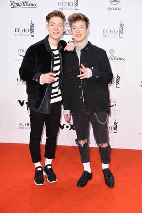 Die Lochis (Roman Lochmann, Heiko Lochmann) Roter Teppich zur Echo Verleihung 2017 in der Messe Berlin am 06.04.2017