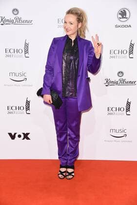 Leslio Clio Roter Teppich zur Echo Verleihung 2017 in der Messe Berlin am 06.04.2017