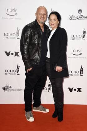 Detlef Steves mit Begleitung bei der 26. Verleihung des Deutschen Musikpreises Echo 2017 in der Messe Berlin. Berlin, 06.04.2017 Foto:xF.xKernx xFuturexImage