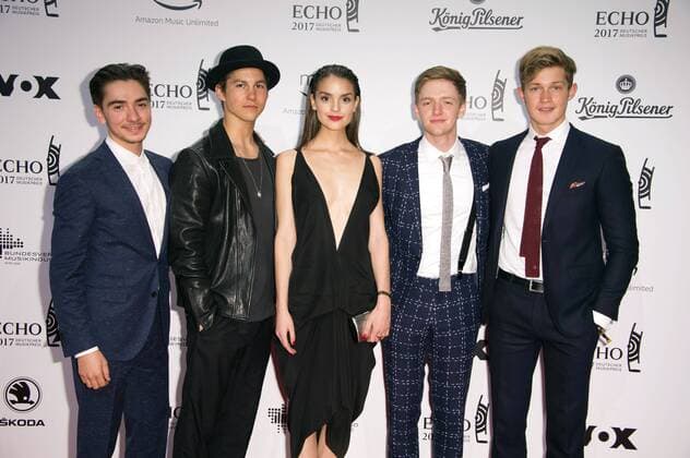 Ivo Kortlang, Tim Oliver Schultz, Luise Befort, Timur Bartels und Damian Hardung bei der 26. Verleihung des Deutschen Musikpreises Echo 2017 in der Messe Berlin. Berlin, 06.04.2017 Foto:xF.xKernx xFuturexImage