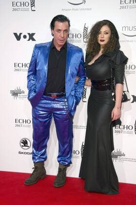 Till Lindemann (Rammstein) mit Freundin Leila Lowfire bei der 26. Verleihung des Deutschen Musikpreises Echo 2017 in der Messe Berlin. Berlin, 06.04.2017 Foto:xF.xKernx xFuturexImage