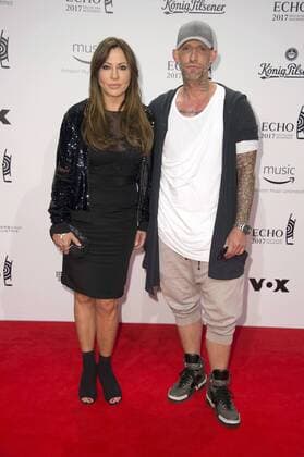 Simone Thomalla mit Begleitung bei der 26. Verleihung des Deutschen Musikpreises Echo 2017 in der Messe Berlin. Berlin, 06.04.2017 Foto:xF.xKernx xFuturexImage