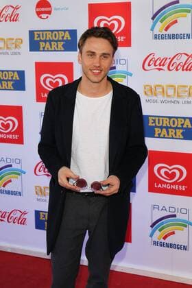 Clueso, bürgerlich Thomas Hübner Radio Regenbogen Award 2017 EuropaPark Rust Freizeitpark Dome Rust 07. April 2017