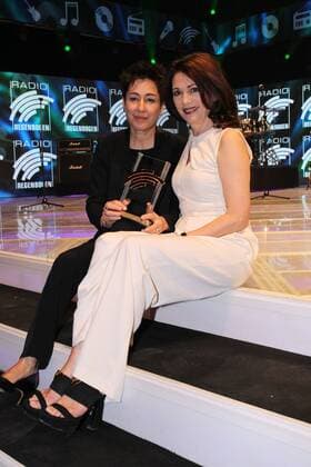 Dunja Hayali und Iris Berben bei der Verleihung vom Radio Regenbogen Award im Europapark Rust am 7.04.2017 in Rust Radio Regenbogen Award 2017 im Europapark in Rust 