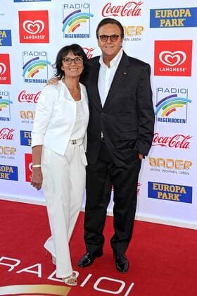 RADIO REGENBOGEN AWARD 2017. Roland und Marianne Mack anläßlich der Verleihung des Medienpreises aus Baden-Württemberg Radio Regenbogen Award am 07.04.2017 im Europapark Rust.