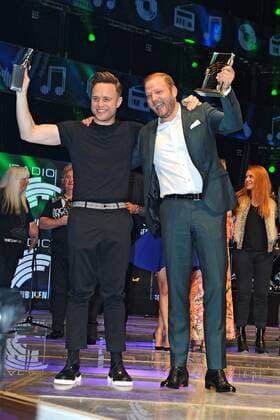 RADIO REGENBOGEN AWARD 2017. Olly Murs und Mario Barth anläßlich der Verleihung des Medienpreises aus Baden-Württemberg Radio Regenbogen Award am 07.04.2017 im Europapark Rust.