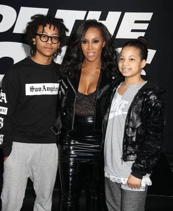 April 8, 2017 - New York, New York, U.S. - Stylist JUNE AMBROSE and her children attend the New York Premiere of The Fate of the Furious held at Radio City Music Hall, New York U.S. - ZUMAk03_ 20170408_zaf_k03_027 Copyright: xNancyxKaszermanx