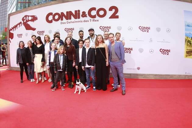 Berlin: World premiere of the film Conni & Co2 World premiere of the Kinofilms Conni & Co 2 - The secret of the T-Rex in Berlin in the Sony centre on the Potsdam place in Berlin. Director is the actor Til Schweiger of few words. His daughter Emma Schweiger plays the leading role  SimonexKuhlmey