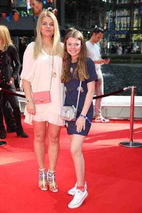 Anne Sophie Briest und ihre Tochter Faye Montana bei der Conni & Co 2 Film Premiere am 9.04.2017 in Berlin Conni & Co 2 Filmpremiere in Berlin, 2017 