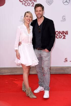 Ken Duken mit Ehefrau Marisa Leonie Bach bei der Weltpremiere des Kinofilms Conni & Co 2 im CineStar IMAX im Sony Center in Berlin am 09.04.2017