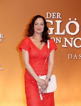 Natalia Woerner bei der Premiere -Der Gloeckner von Notre Dame im Theater des Westens in Berlin.