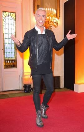 Julian David bei der Premiere zu dem Musical nach dem Disney-Film - Der Gloeckner von Notre Dame - im Theater des Westens, Kantstrasse, Berlin Copyright imago stock&people GmbH Tinkeres Datum: 09.04.2017 Musical Der Gloeckner von Notre Dame