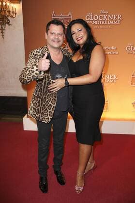 Ingo Appelt mit Ehefrau Sonja Appelt bei der Premiere des Disney Musicals Der Glöckner von Notre Dame im Stage Theater des Westens. Berlin, 19.02.2017 Foto:xS.xGabschx xFuturexImage