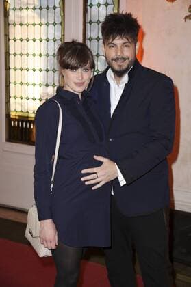 Nevio Passaro mit Freundin Verena Haber bei der Premiere des Disney Musicals Der Glöckner von Notre Dame im Stage Theater des Westens. Berlin, 19.02.2017 Foto:xS.xGabschx xFuturexImage