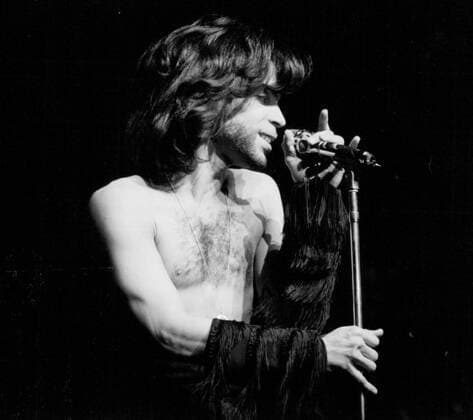 May 1, 1990 - U.S. - May 1, 1990 Prince performed benefit in memory of ex-bodyguard Chick Huntsberry. , Minneapolis Star Tribune ORG XMIT: MIN2016042112401439 U.S. - ZUMAm42_ 19900501_zaf_m42_003 Copyright: xDavidxBrewsterx