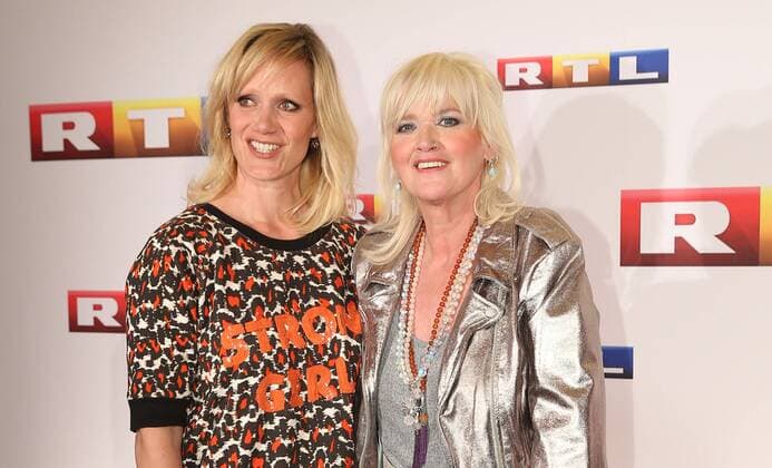 Gaby Köster und Anna Schudt bei der Premiere vom RTL Film Ein Schnupfen hätte auch gereicht (Ausstrahlung am 14.04.2017 um 20.15 Uhr bei RTL) am 11.04.2017 in Köln Ein Schnupfen haette auch gereicht (RTL) Premiere in Koeln, 2017 