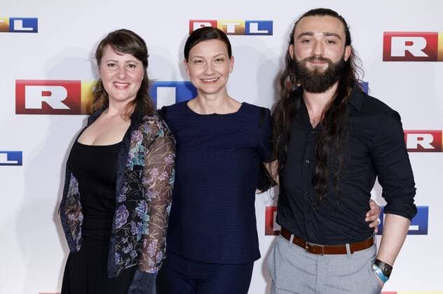 Nina Vorbrodt, Katja Liebing und Aslan Aslan bei der Premiere des RTL Fernsehfilms Ein Schnupfen hätte auch gereicht in der Astor Film Lounge im Residenz Kino. Köln, 11.04.2017 Foto:xC.xHardtx xFuturexImage