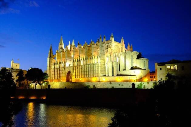 La Seu, the Cathedral of Santa Maria of Palma, Majorca, Balearic Islands, Spain, Europe Copyright: CarloxMorucchio 819-764