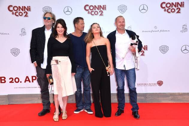 Matthias Habich, Iris Berben, Til Schweiger, Emma Schweiger und Heino Ferch bei der Premiere Conni und Co