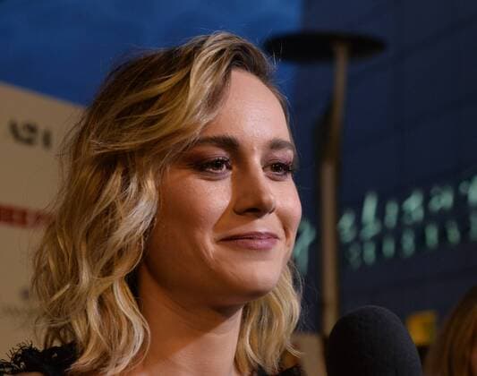 Cast member Brie Larson attends the premiere of the motion picture crime thriller Free Fire at the ArcLight Cinema Dome in the Hollywood section of Los Angeles on April 13, 2017. Storyline: Set in Boston in 1978, a meeting in a deserted warehouse between two gangs turns into a shootout and a game of survival.  LAP2017041334 JIMxRUYMEN