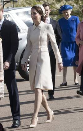 . 16 04 2017. London, United Kingdom. The Duchess of Cambridge arriving for the Easter Sunday church service at Windsor Castle, United Kingdom.  xStephenxLockx xi-Imagesx IIM-14899-0016