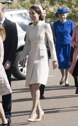 . 16 04 2017. London, United Kingdom. The Duchess of Cambridge arriving for the Easter Sunday church service at Windsor Castle, United Kingdom.  xStephenxLockx xi-Imagesx IIM-14899-0017