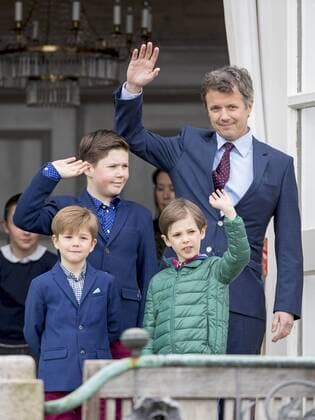 16-04-2017 Aarhus Danish Royal family at Marselisborg castle in Aarhus for the Queens 77th birthday. Queen Margrethe and Prince Henrik Princess Mary and Prince Frederik with Prince Christian and Princess Isabella and Princess Josephine and Prince Vincent. Princess Marie and Prince Joachim and Prince Nikolai and Prince Felix and Prince Henrik and Princess Athena.  Copyright: xppe werfx