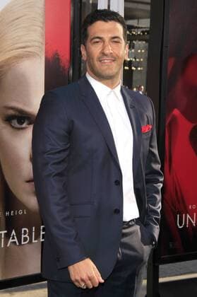 Simon Kassianides bei der Premiere des Kinofilms Unforgettable: Tödliche Liebe im TCL Chinese Theatre, Hollywood. Los Angeles, 18.04.2017 Foto:xD.xBedrosianx xFuturexImage