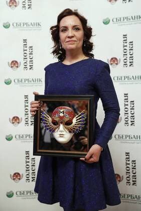 MOSCOW, RUSSIA - APRIL 19, 2017: Russian soprano Nadezhda Pavlova poses with an award for Opera Best Actress for La Traviata, Opera and Ballet Theatre, Perm, at the 2017 Golden Mask award ceremony at the Stanislavsky and Nemirovich-Danchenko Moscow Music Theatre. Artyom Geodakyan TASS  TS048DF7